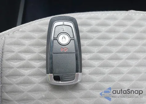 2021 Ford Escape Se Hybrid z USA, uszkodzony, nr VIN 1FMCU0BZ3MUB03520